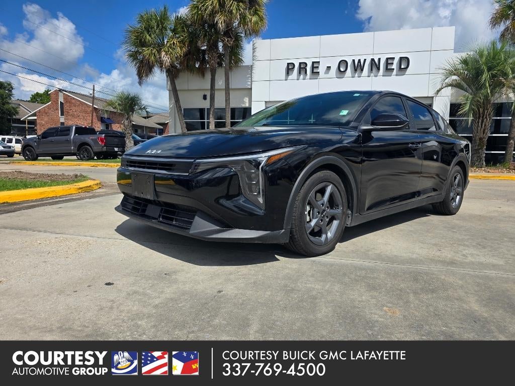 2025 Kia K4 LXS in Black — front three-quarter view