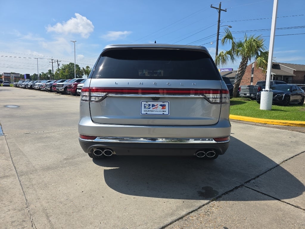 2024 Lincoln Aviator — rear three-quarter view
