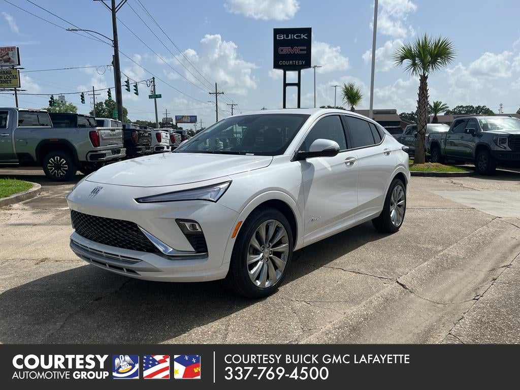 2026 Buick Envista Avenir in White Frost Tricoat — front three-quarter view